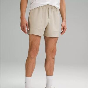 New Mens Lululemon Mens 5” Bowline Short